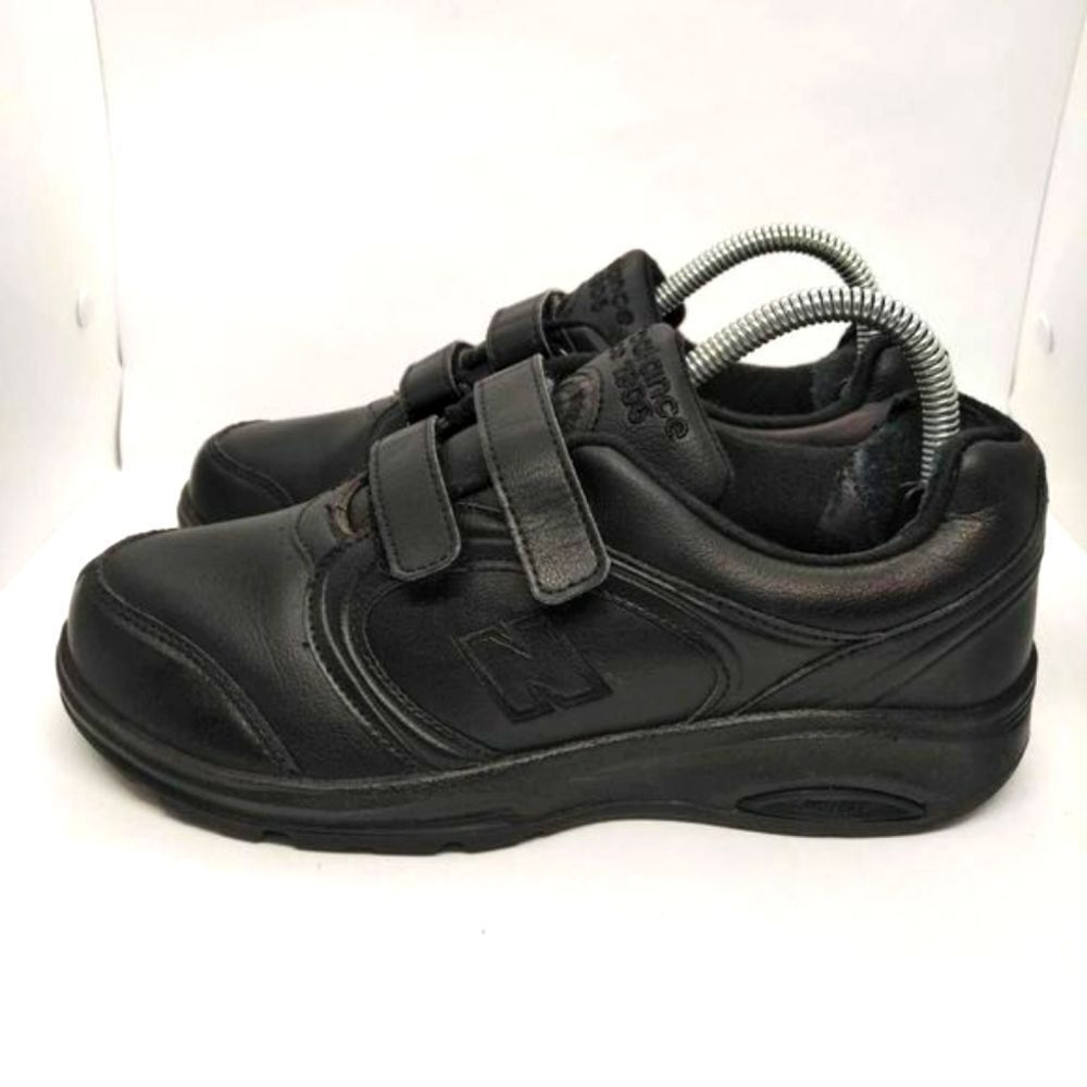New Balance Made In USA‎ 812 Walking Shoes Womens Size 8 D Triple Black Sneakers